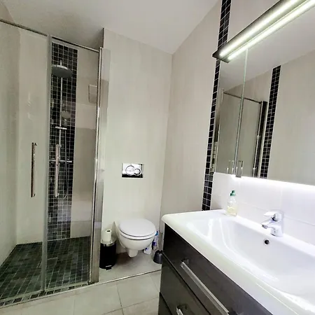 Apartment T3 - 4 Pers, Clim, Wifi, Parking, Loggia, 3 Etoiles - Fr-1-794-139 Canet-en-Roussillon
