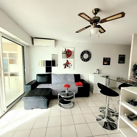 Apartment T3 - 4 Pers, Clim, Wifi, Parking, Loggia, 3 Etoiles - Fr-1-794-139 Canet-en-Roussillon